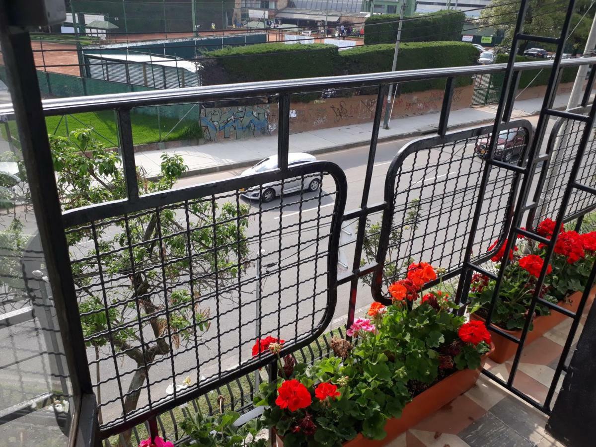 Kalos Meraki Apartasuites Богота Екстериор снимка